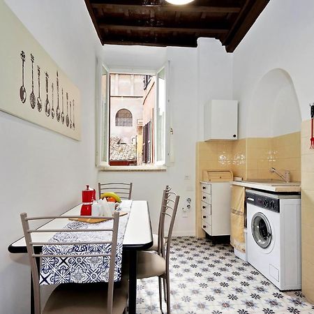 Pellegrino Apartment Rome Exterior photo